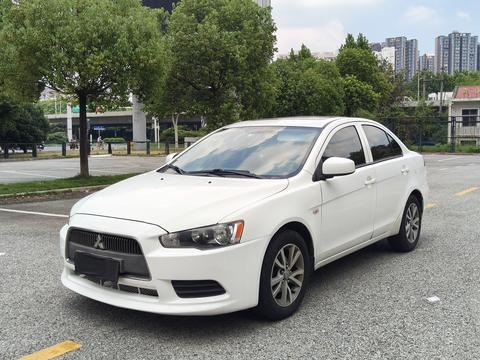 Mitsubishi Lancer EX