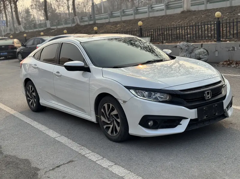 Honda Civic — фото 3
