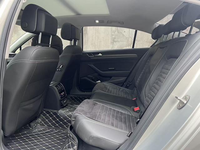 Volkswagen Magotan id 4392102 из Китая 8