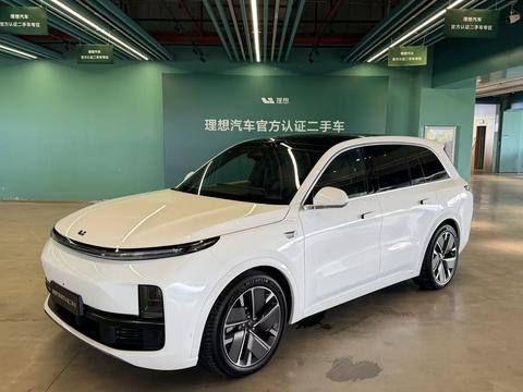 Li Auto L8