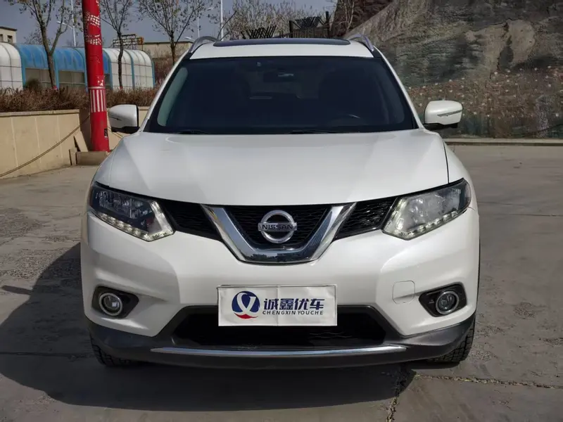 Nissan X-Trail — фото 2