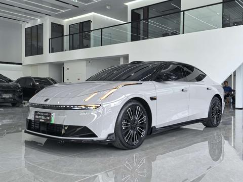 Lynk & Co 10 EM-P