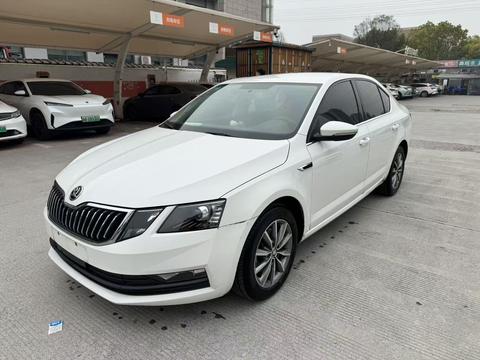 Skoda Octavia 2019 1.5L AT Comfort V