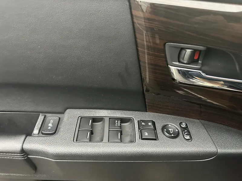 Honda Odyssey — фото 12