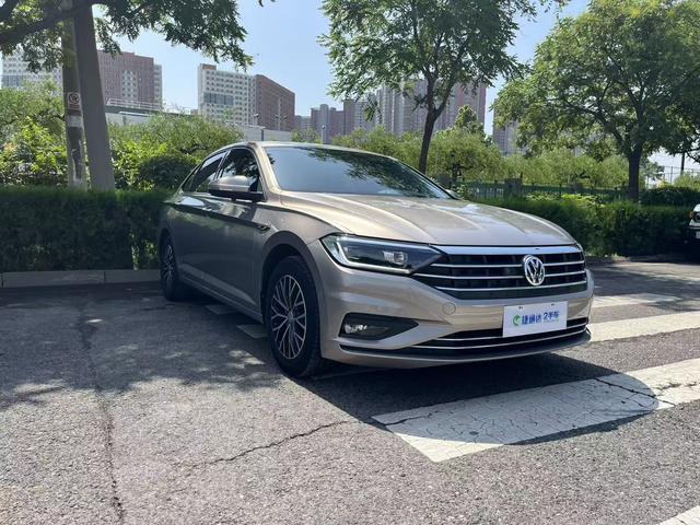 Volkswagen Sagitar id 4392021 из Китая 18