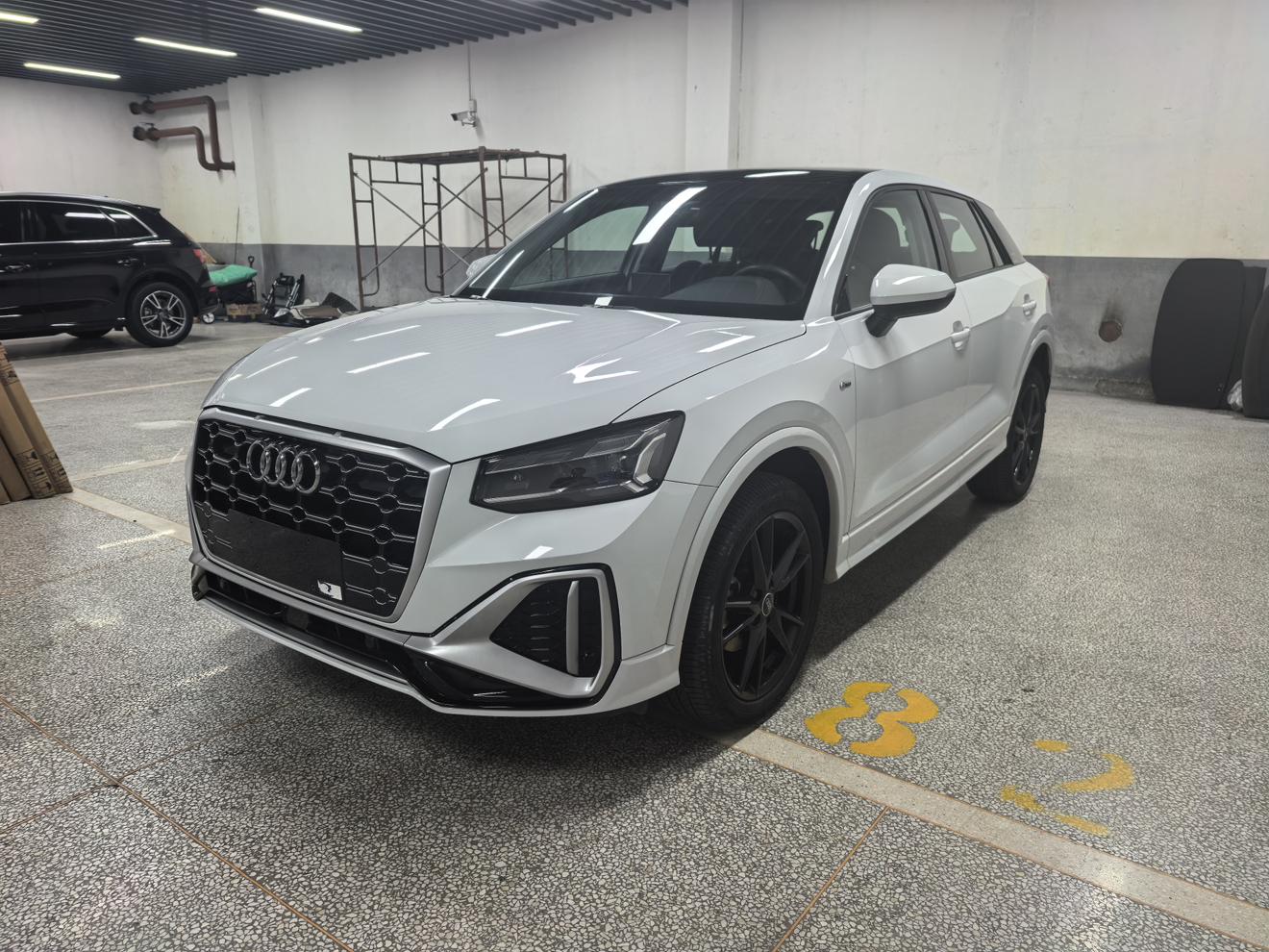 Audi Q2L 2022 35 TFSI