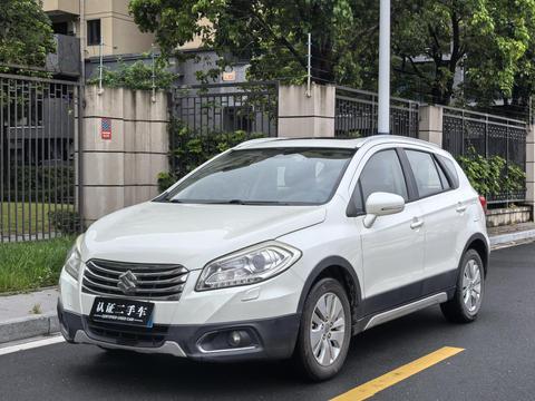 Suzuki S-Cross