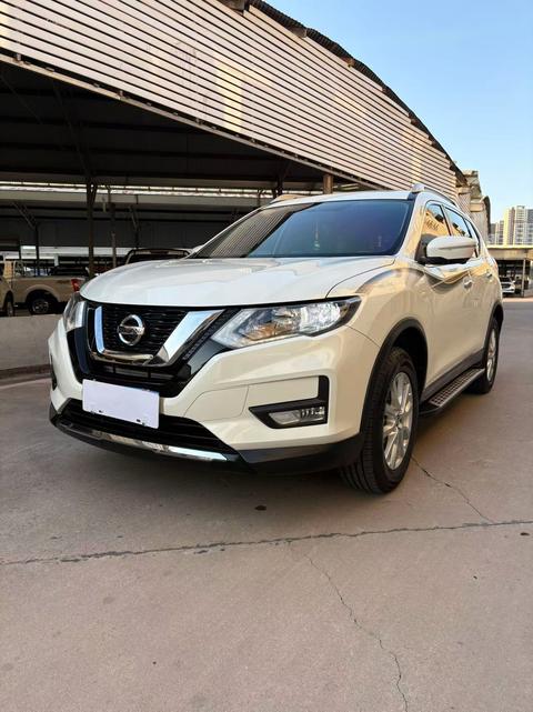 Nissan X-Trail 2017 2.0L CVT Comfort 2WD