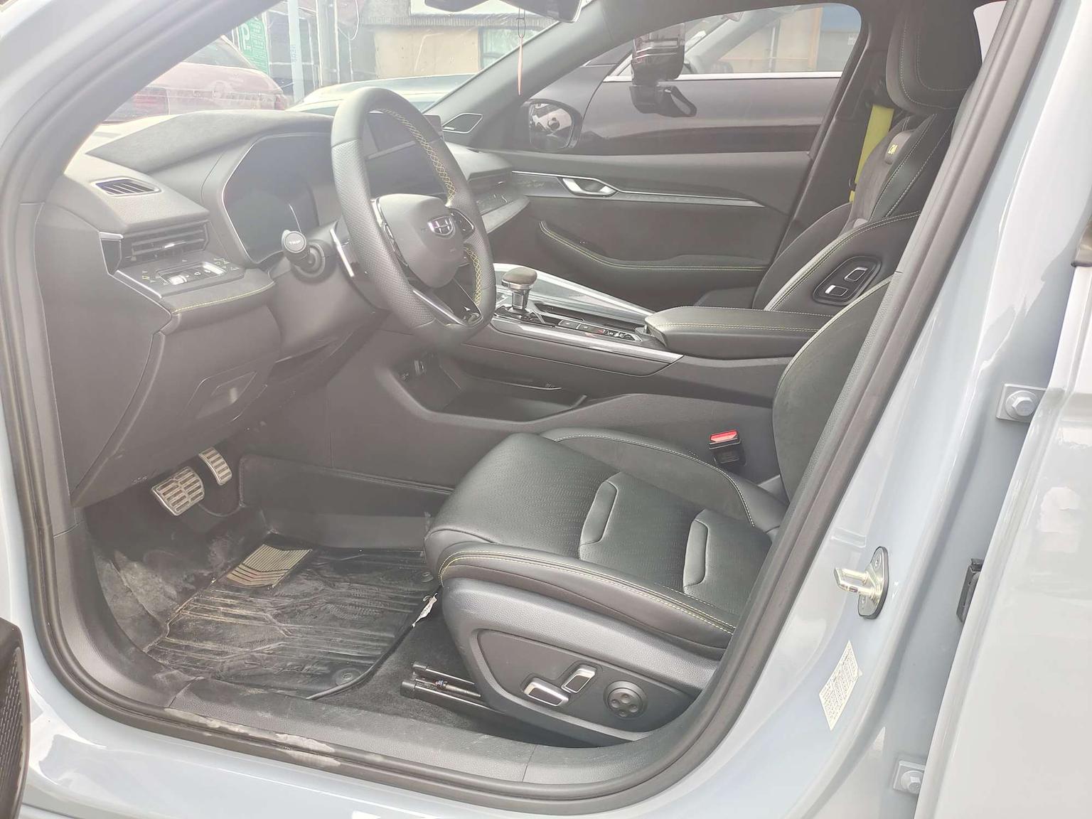 Geely Xingrui: фотография 5 из 14