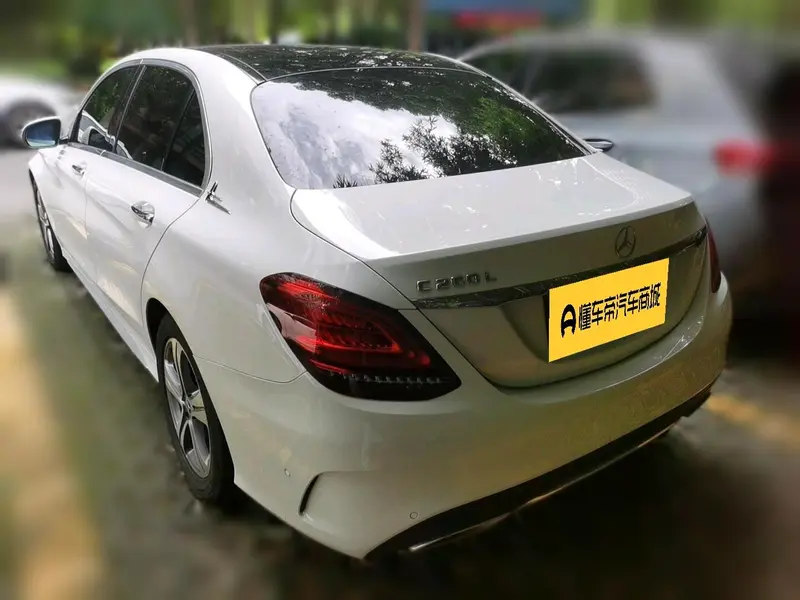 Mercedes-Benz C-Class C 260 L Sport — фото 6