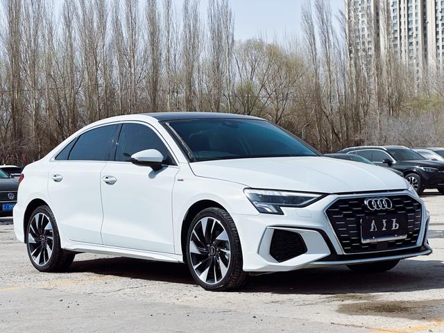 Audi A3 id 4368132 из Китая 11