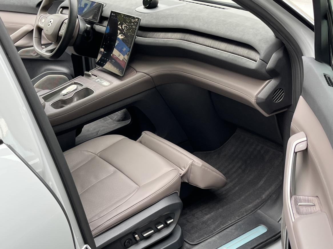 NIO ES7: фотография 13 из 15