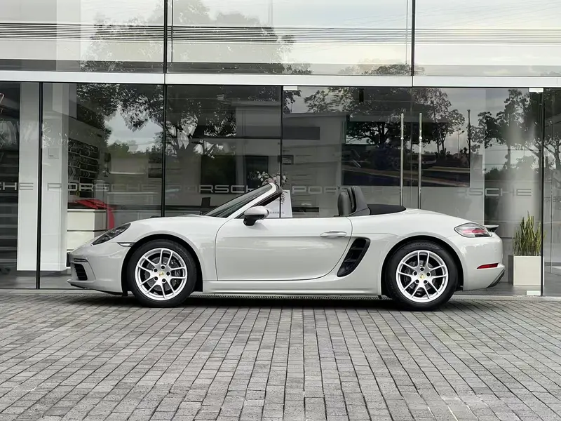 Porsche 718 Boxster 2.0 T — фото 3