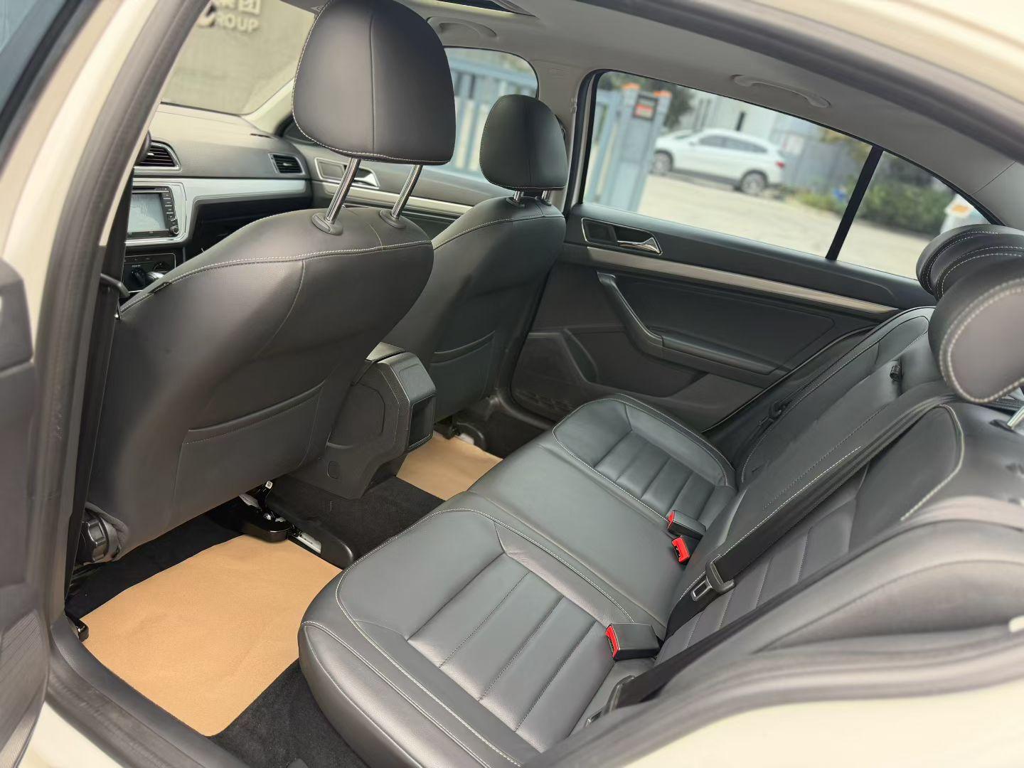Volkswagen Lavida 2017 1.6L AT