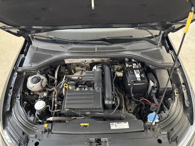 Volkswagen Lavida id 4387324 из Китая 10