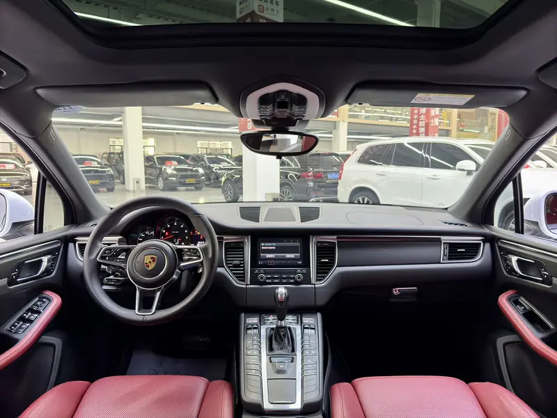 Porsche Macan 2.0 T — фото 5
