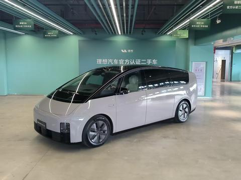 Li Auto MEGA