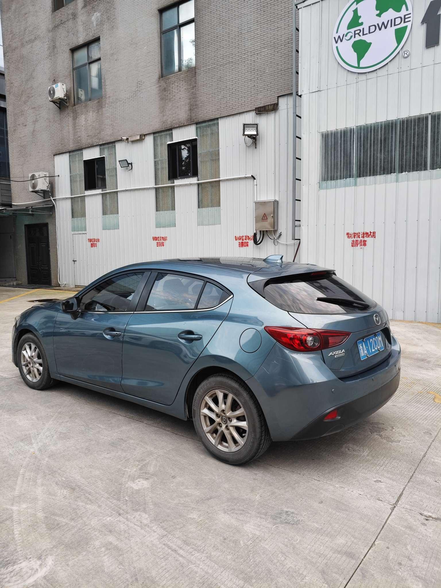 Mazda Mazda3 — фотографии объявления, Фото 10