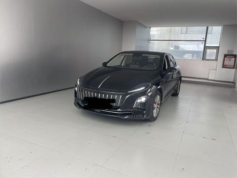 Hongqi E-QM5