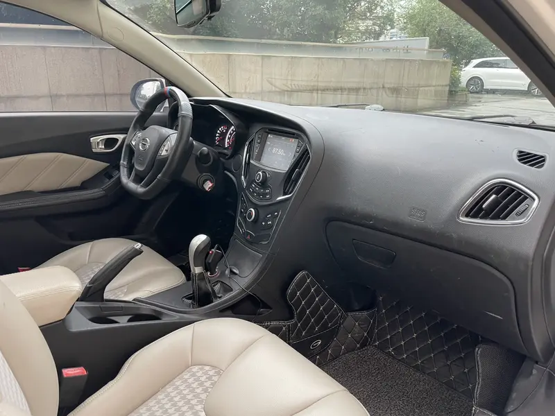 Trumpchi GA3S — фото 11