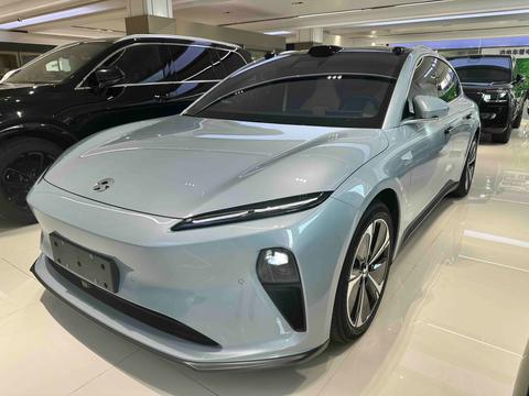 Nio ET5T