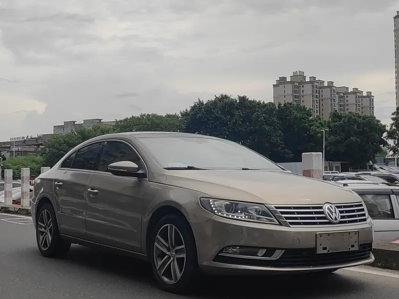 Volkswagen CC — фото 3