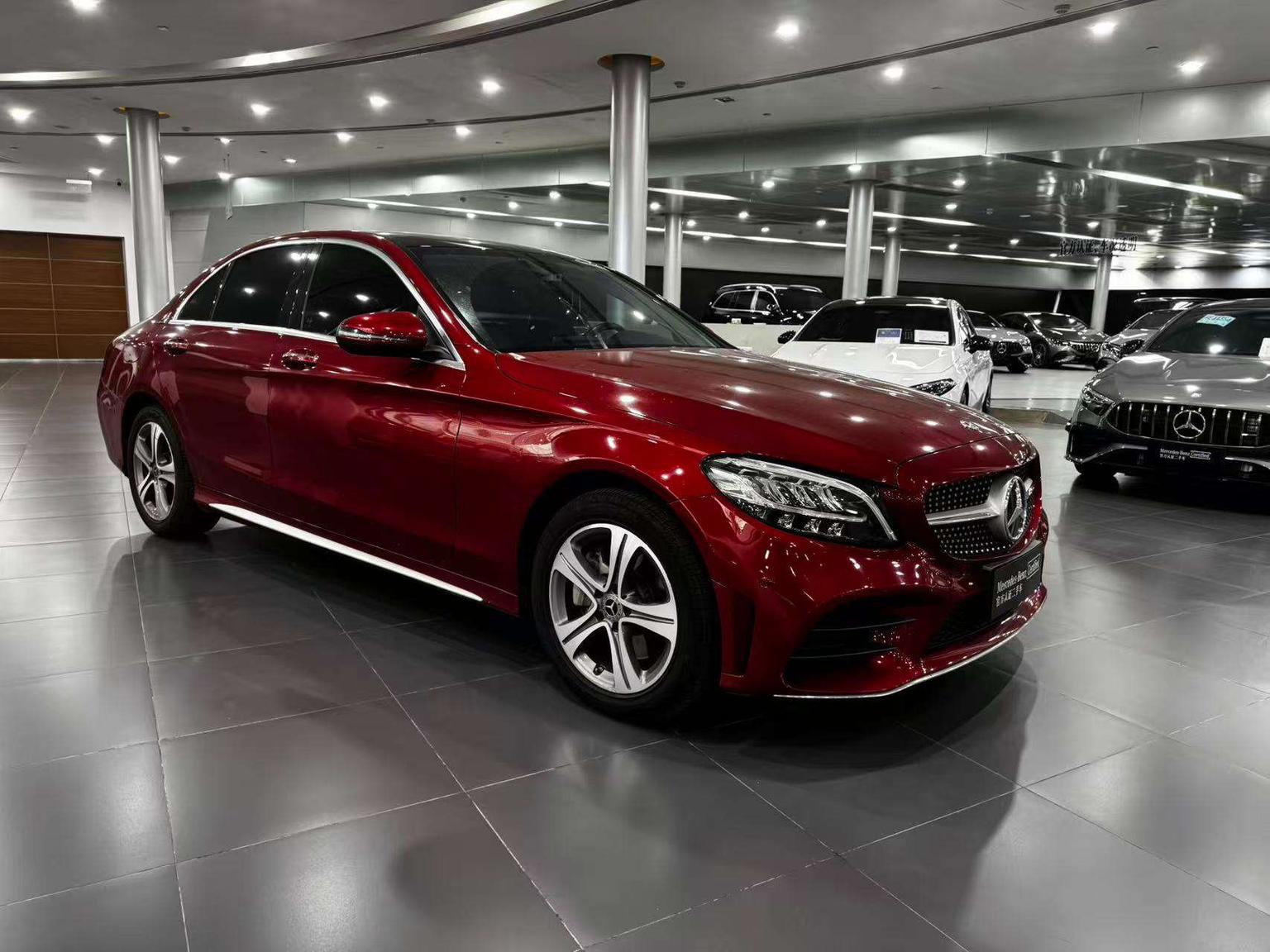 Mercedes-Benz C-Class: фотография 7 из 22