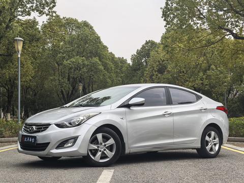 Hyundai Elantra Langdong