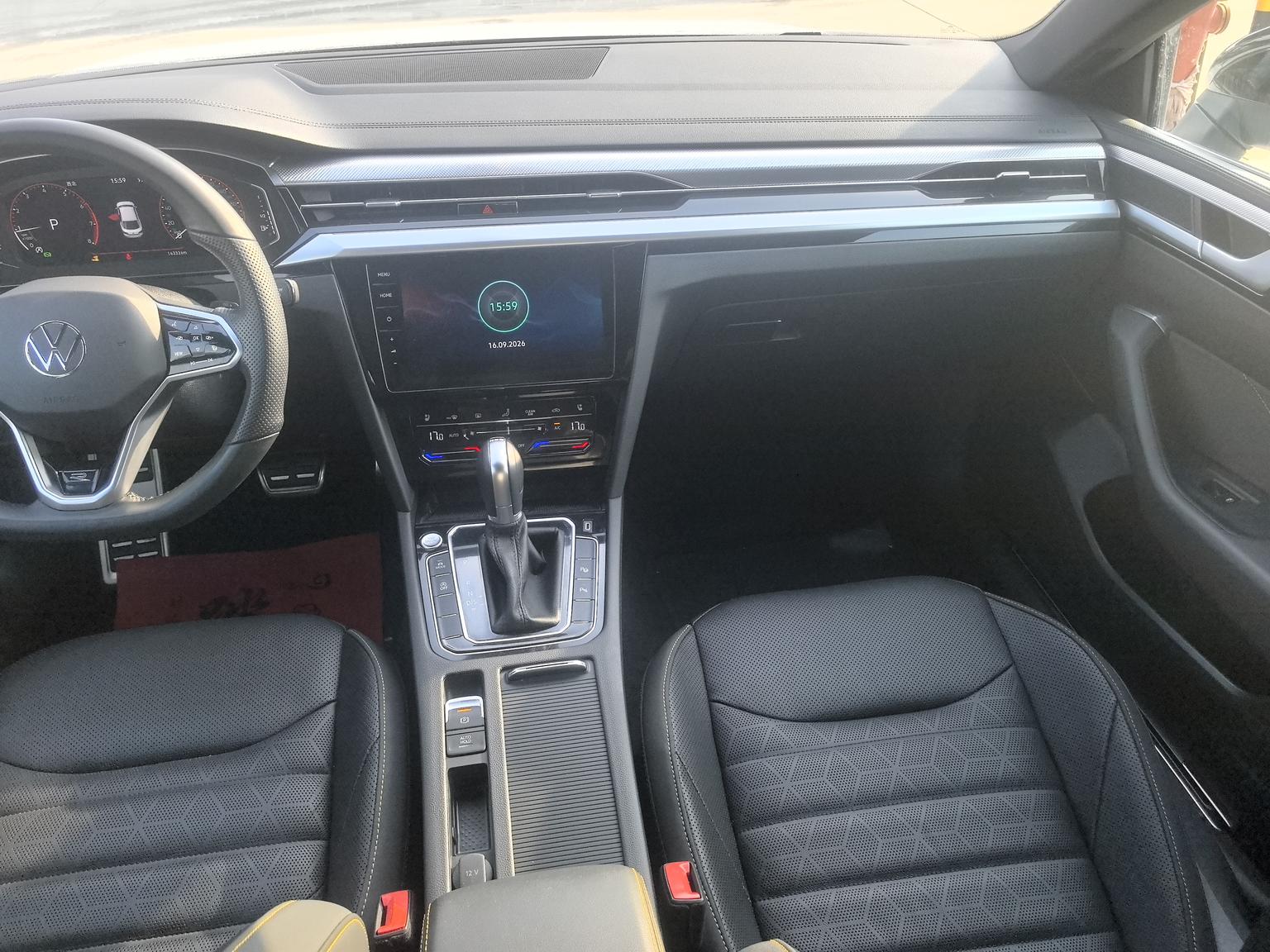 Volkswagen CC: фотография 18 из 25