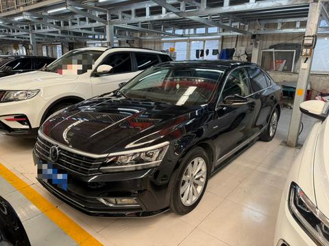 Volkswagen Passat 2017 330TSI DSG