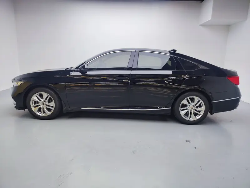Honda Accord — фото 4