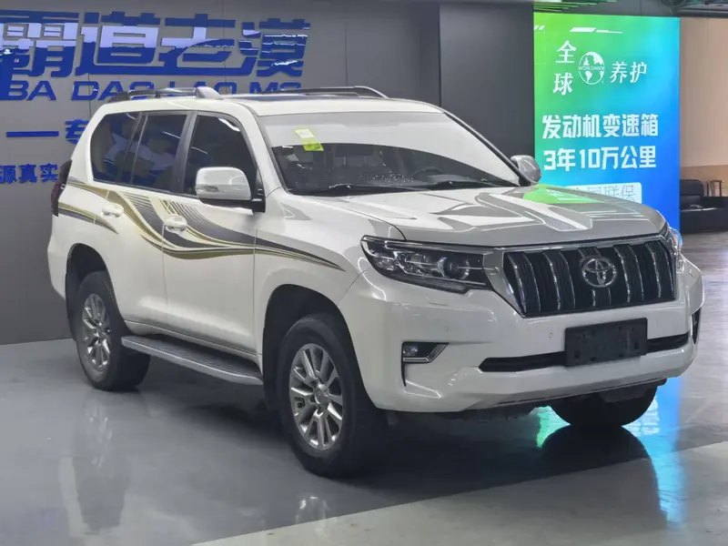 Toyota Prado — фото 2