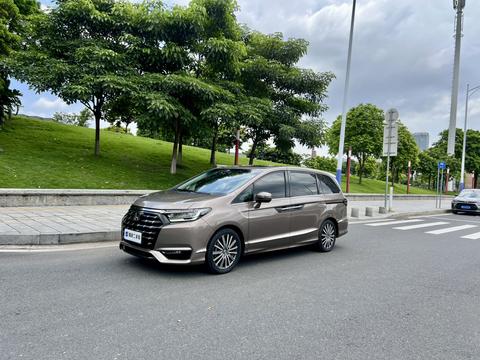 Honda Elysion
