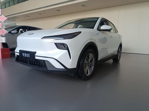 Bestune Yueyi 03