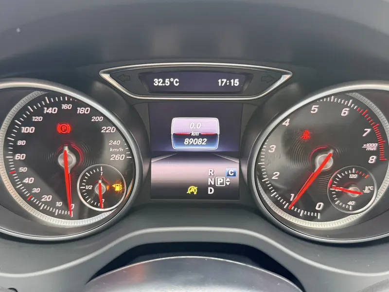 Mercedes-Benz GLA — фото 8
