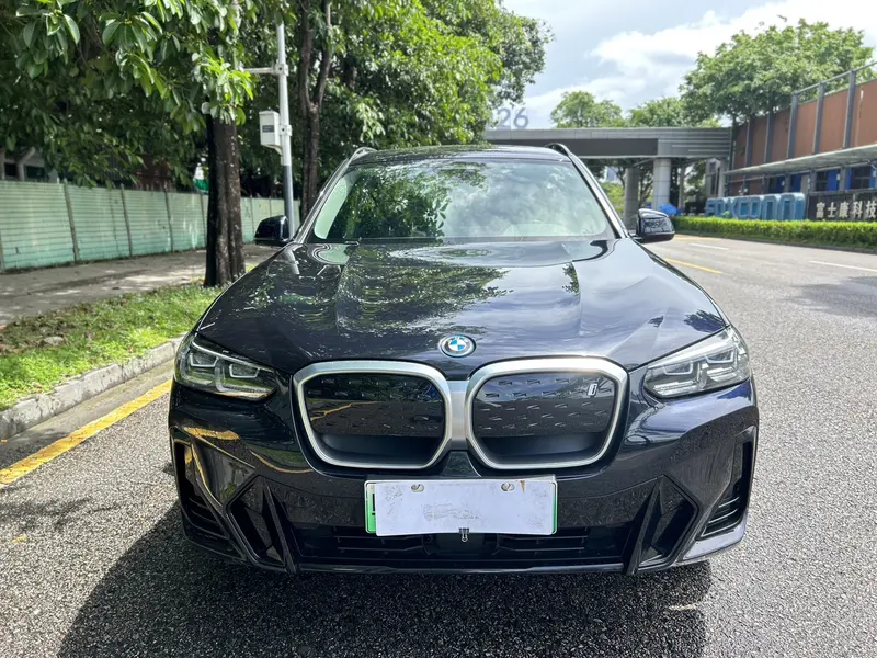 BMW iX3 продвинутая — фото 2