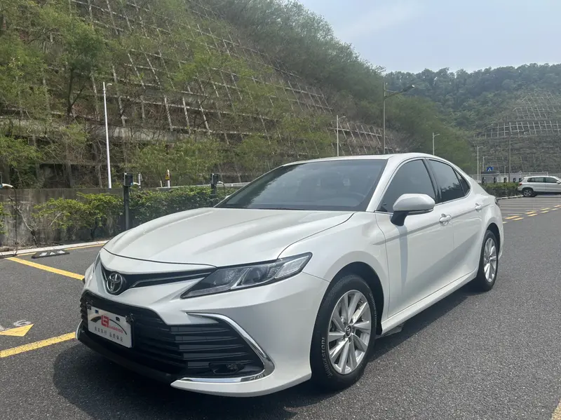 Toyota Camry 2.0 GVP Advanced