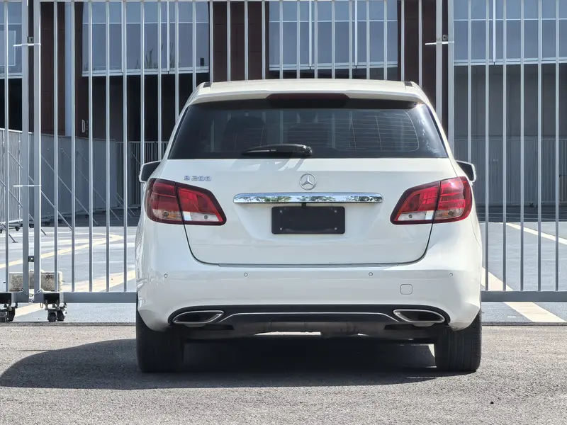 Mercedes-Benz B-Class B 200 динамик — фото 5