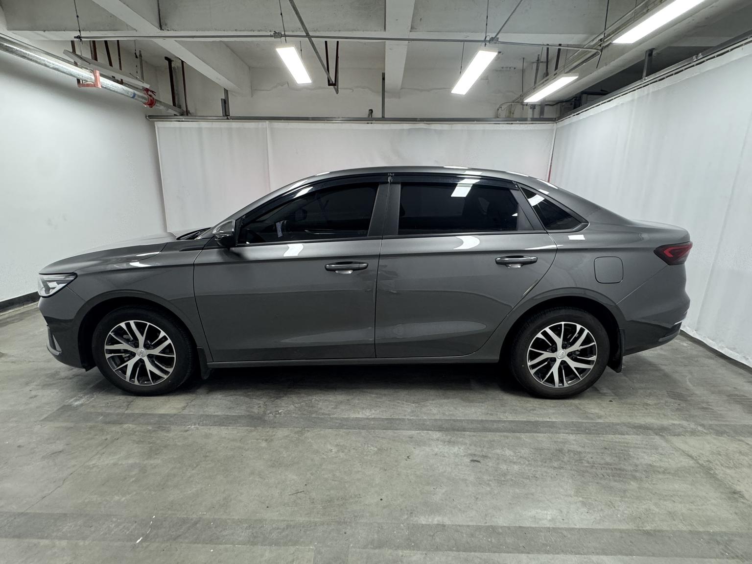 Geely Emgrand — фотографии объявления, Фото 4