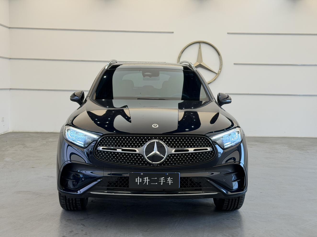 Mercedes-Benz GLC: фотография 2 из 18
