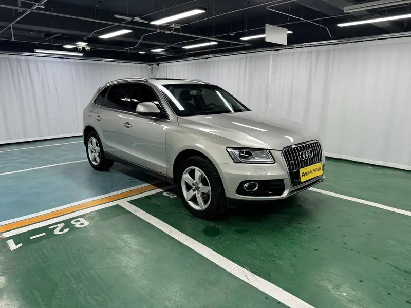 Audi Q5 40 TFSI базовая — фото 3