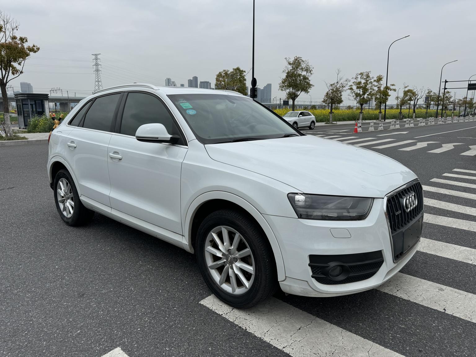 Audi Q3 — фотографии объявления, Фото 8