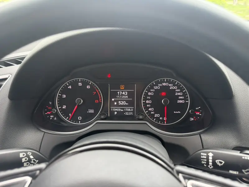 Audi Q5 40 TFSI базовая — фото 10