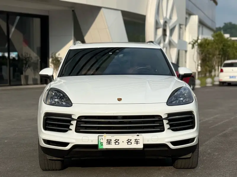Porsche Cayenne E-Hybrid 2.0 T — фото 2