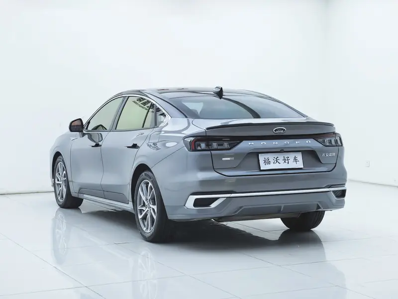 Ford Mondeo — фото 4