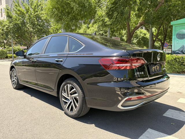 Volkswagen Lavida id 4387679 из Китая 10