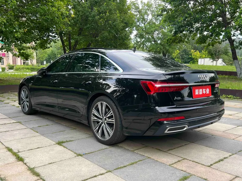 Audi A 6 L 45 TFSI — фото 4