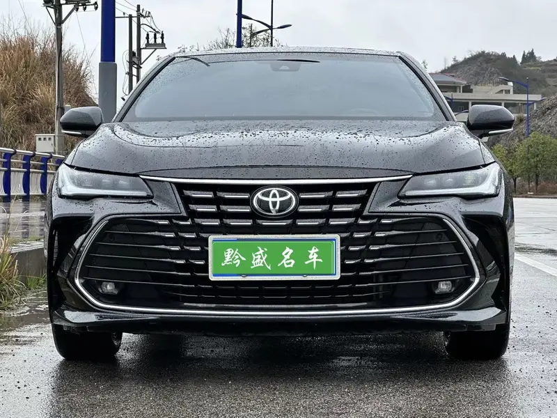 Toyota Avalon 2.0 L CVT Luxury — фото 2