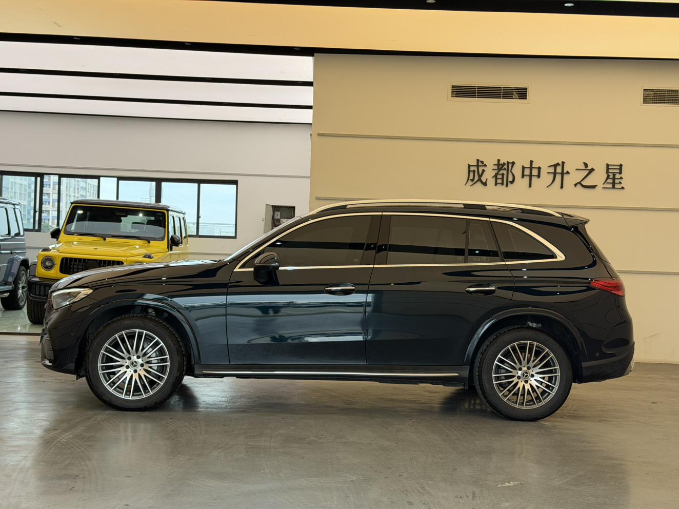 Mercedes-Benz GLC: фотография 3 из 18