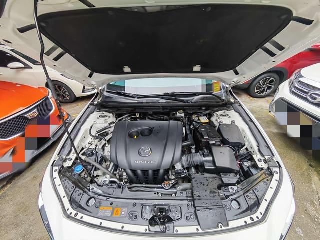 Mazda Mazda3 — фотографии объявления, Фото 11